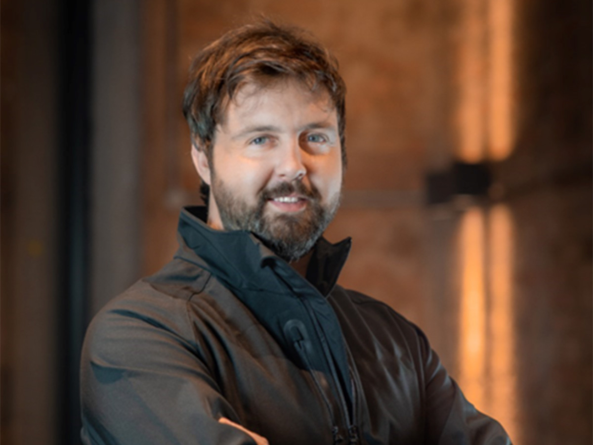 Cloud construction: David Mitchell